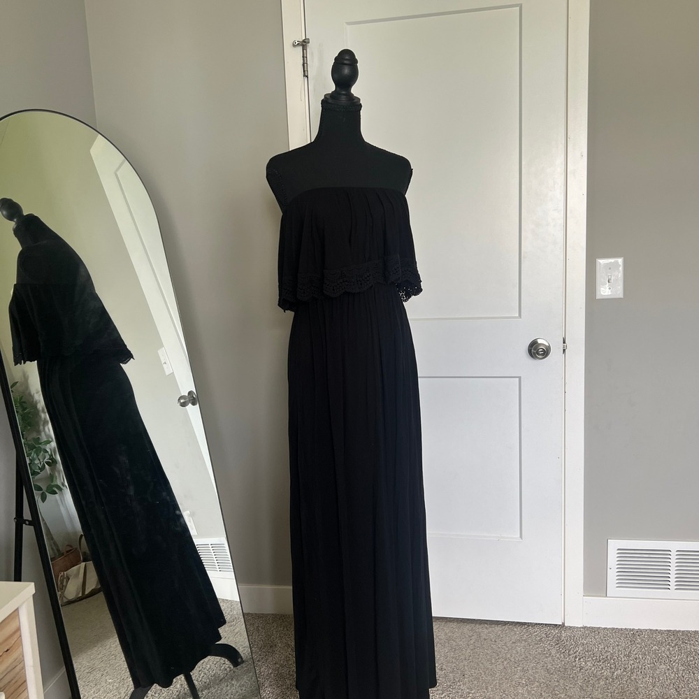 Forever 21 Maxi Dress Womens Medium Black Strapless Crochet‎ Ruffle Boho Summer